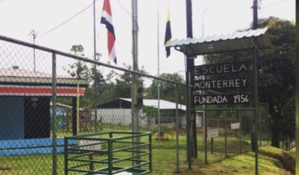 Escuela de Monterrey, El Alto, de San Carlos
