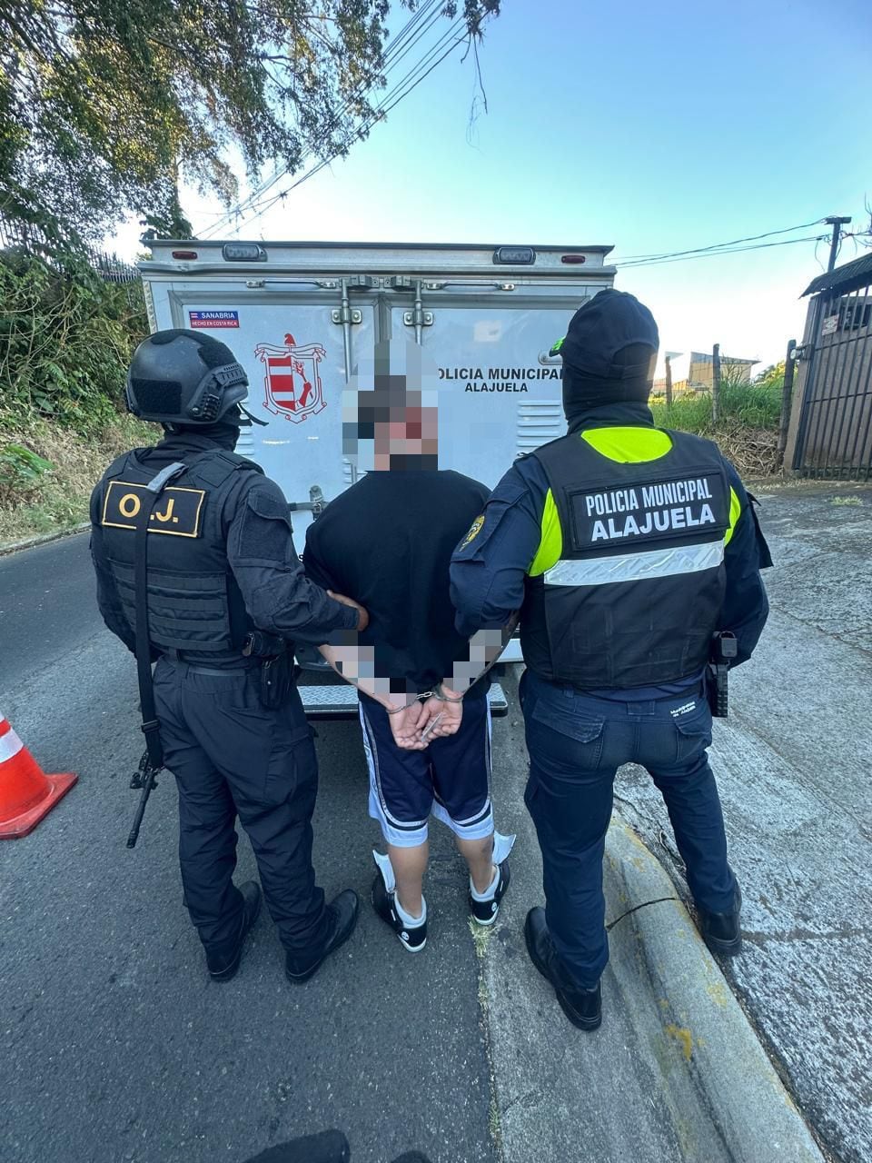 El sujeto fue detenido esta mañana en Alajuela