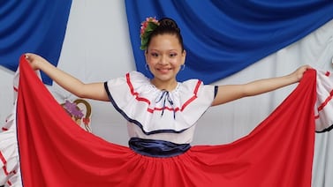 Pequeña en edad, pero con un enorme talento en arte, música, baile y ciencia