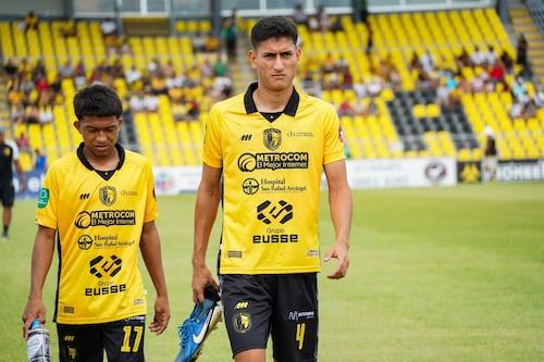 Papás de Cristian Gamboa abrieron sus puertas a un futbolista de Liberia que tiene una gran historia de lucha