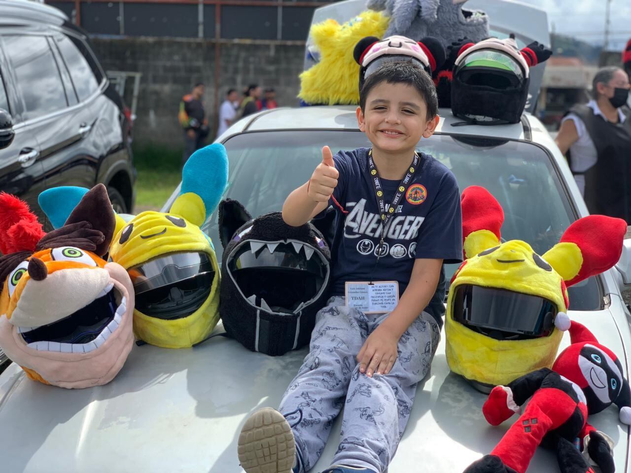 Hay un club de peluches motoqueros que se llaman Looney BikersClubcr que, posiblemente, usted ha visto rodando por las calles del país o le han tocado el corazón a algún conocido con la noble obra social que hacen