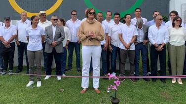 Con Claudia Poll a la cabeza: inauguran emotivo homenaje para los atletas olímpicos de Costa Rica