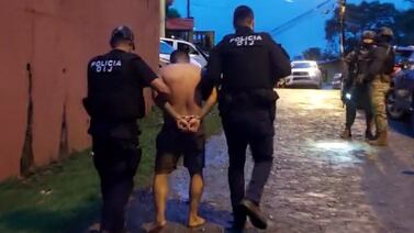 Caen supuestos pistoleros y miembros de peligrosa banda por atentado a pareja