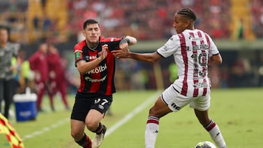 Saprissa y Alajuelense lideran el once ideal de La Teja de la fecha 13