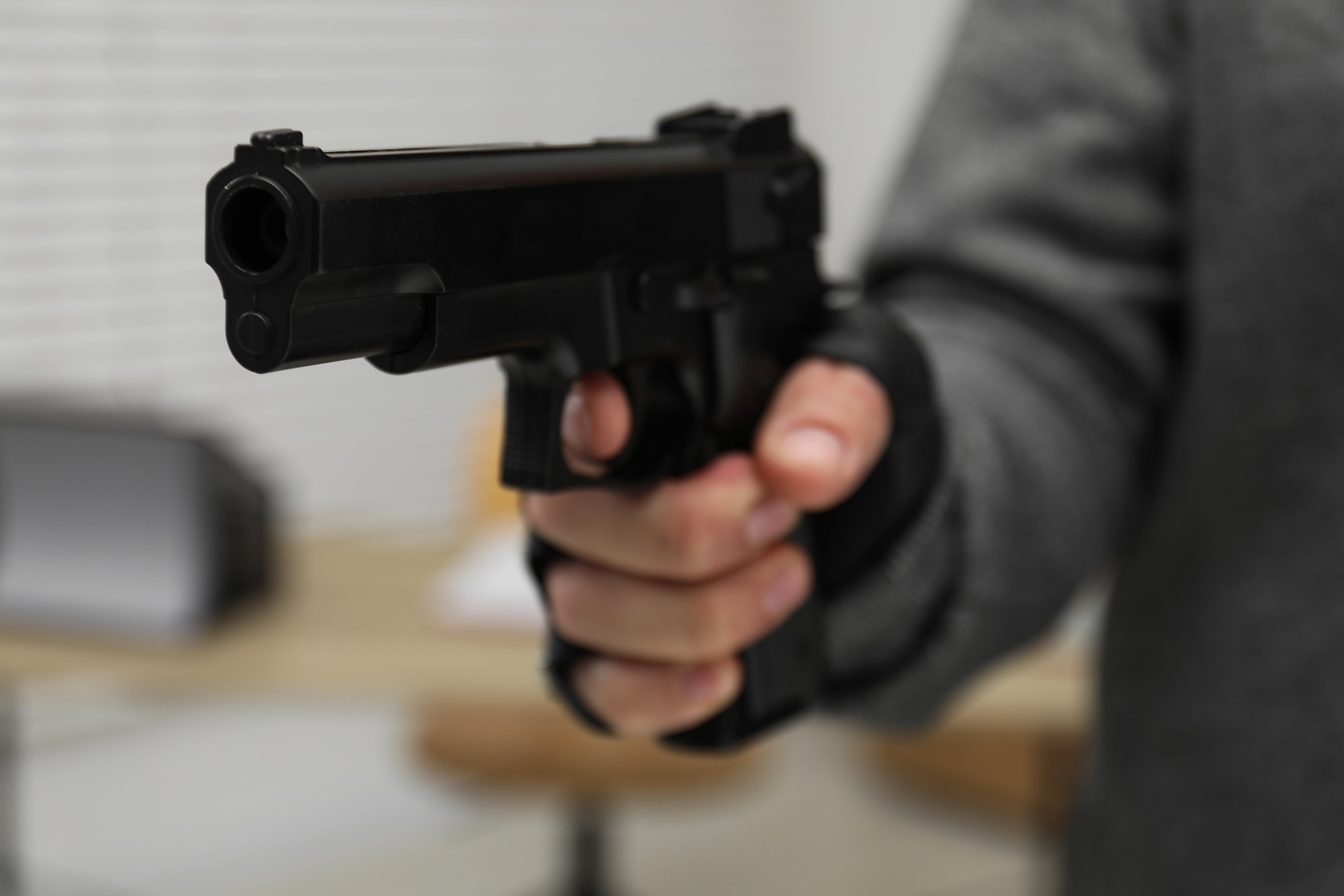 Asalto con arma de fuego
