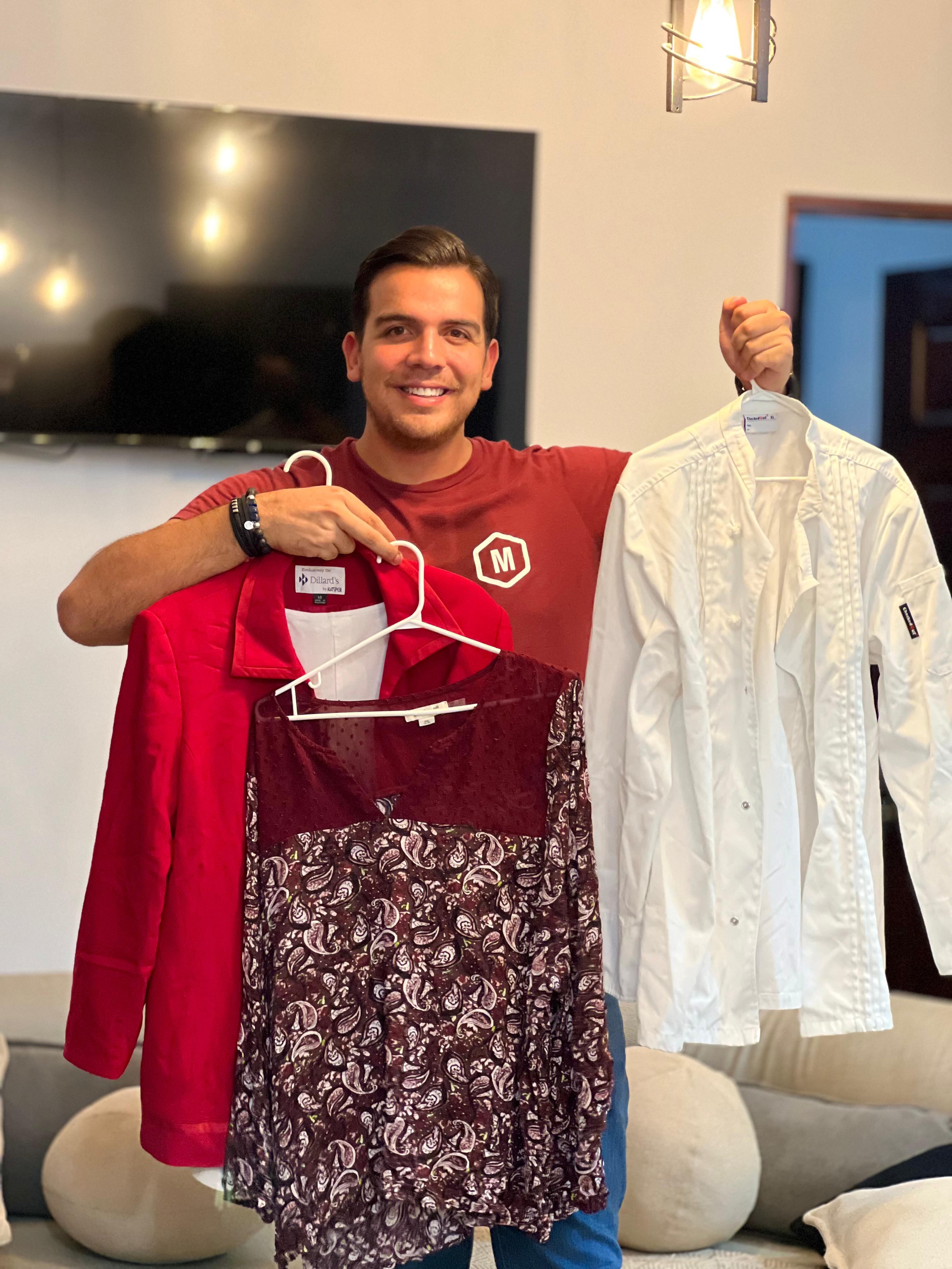 Humorista trajes pelucas Edson Picado