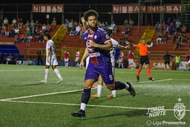 Sporting y Andrés Carevic pagaron cara la rotación y acabaron cayendo contra el San Carlos de Wálter Centeno