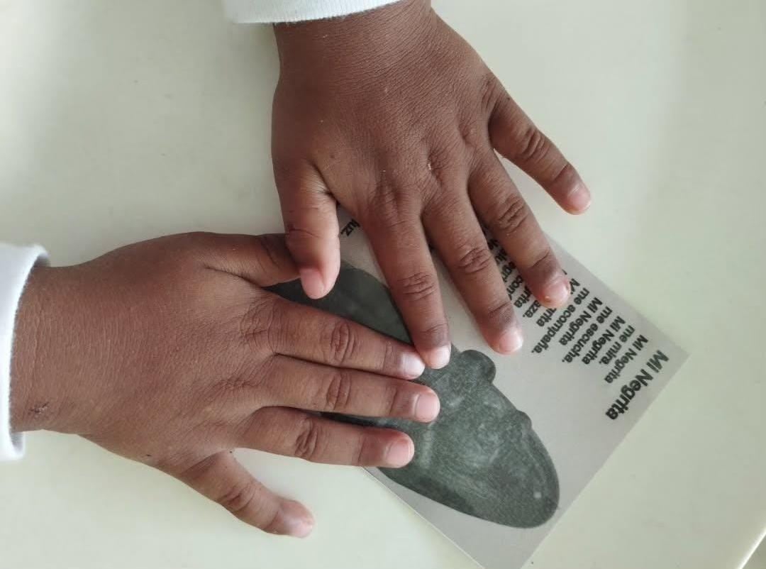 Hogarcito San Juan Bosco, un albergue que atiende 24/7 a chiquitos que fueron separados de sus familias por el PANI debido a distintas situaciones y que ahora son cuidados por un grupo de mujeres que no tienen capa, pero sí un corazón gigante: Las Tías.