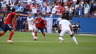 Honduras vs. Costa Rica: hondureño le grita al Piojo Herrera que “se va a quedar sin trabajo”