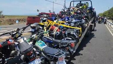 Decomisan motos a conductores que supuestamente hacen peligrosas piruetas en calles de Puntarenas