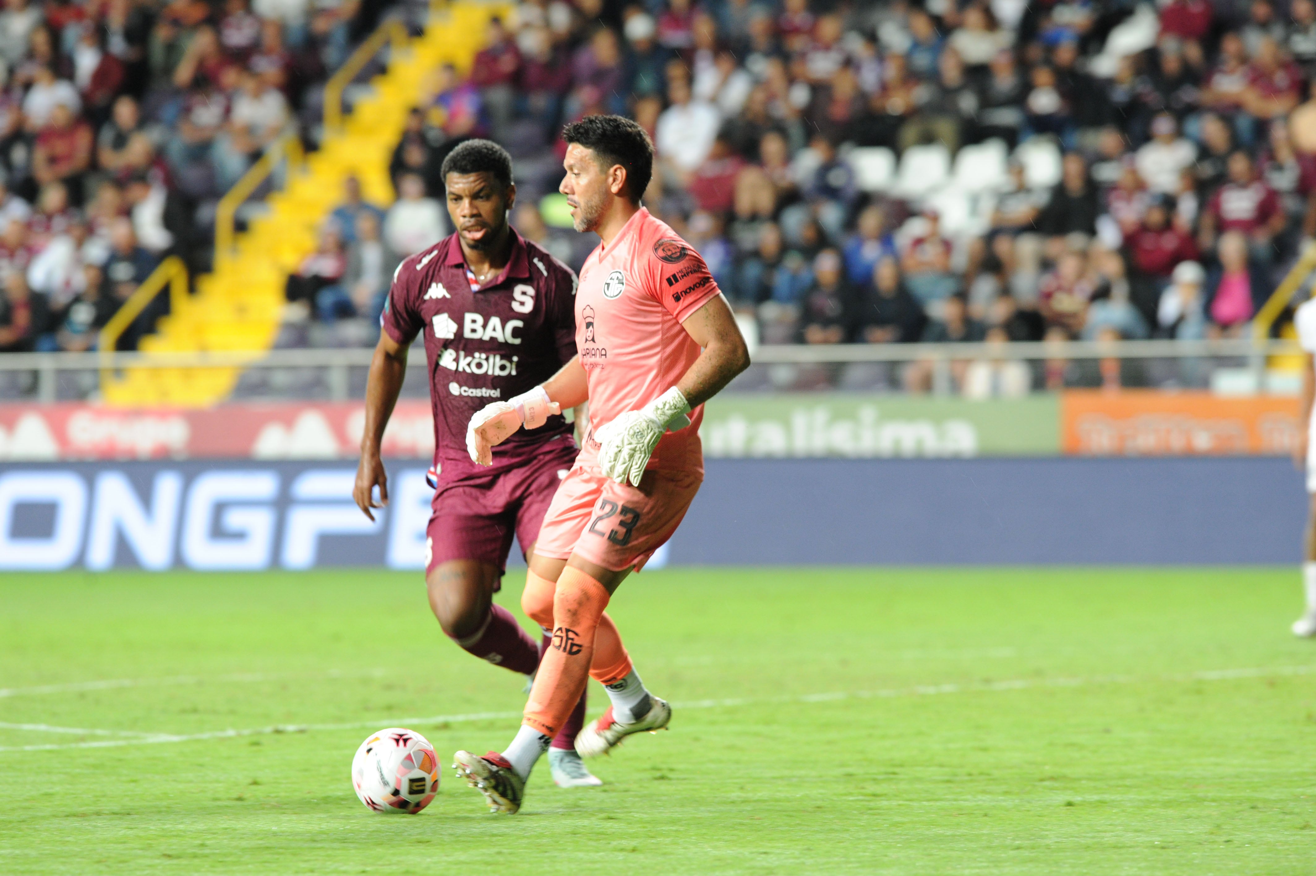 15/10/2026 Tibas Estadio Ricardo Saprissa, jornada 11 del Torneo de Apertura de la Primera División entre el Deportivo Saprissa vs Sporting FC. Fotografía: Marvin Caravaca.