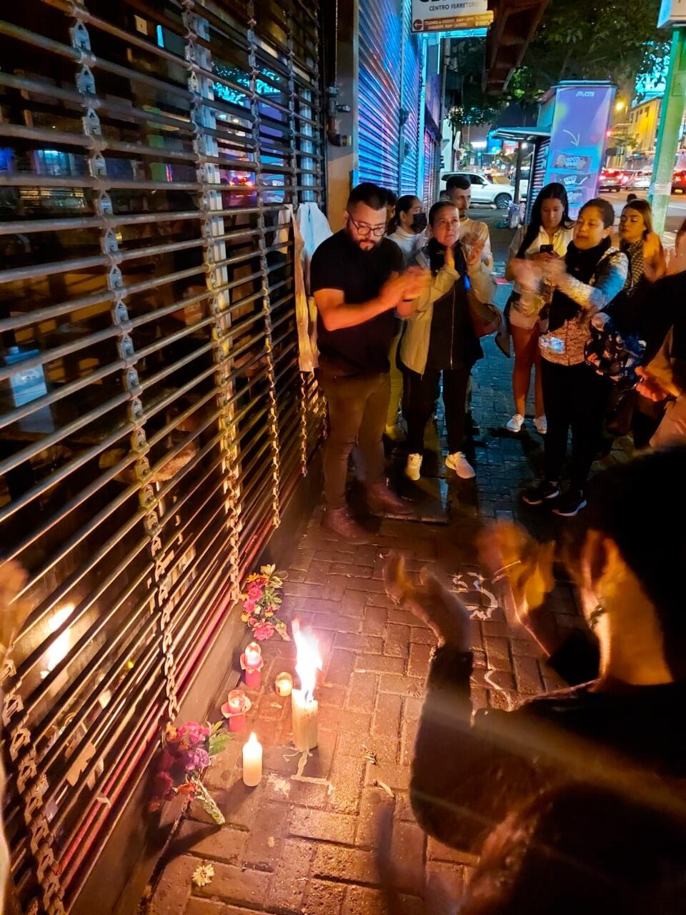 Vigilia para exigir justicia por las muertes de Marco Calzada y Manfred Barberena. Foto Raquel Vargas.