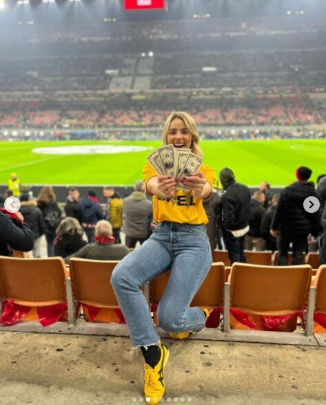 Sophia Umaña, Milan, billetes Gianluigi Donnarumma