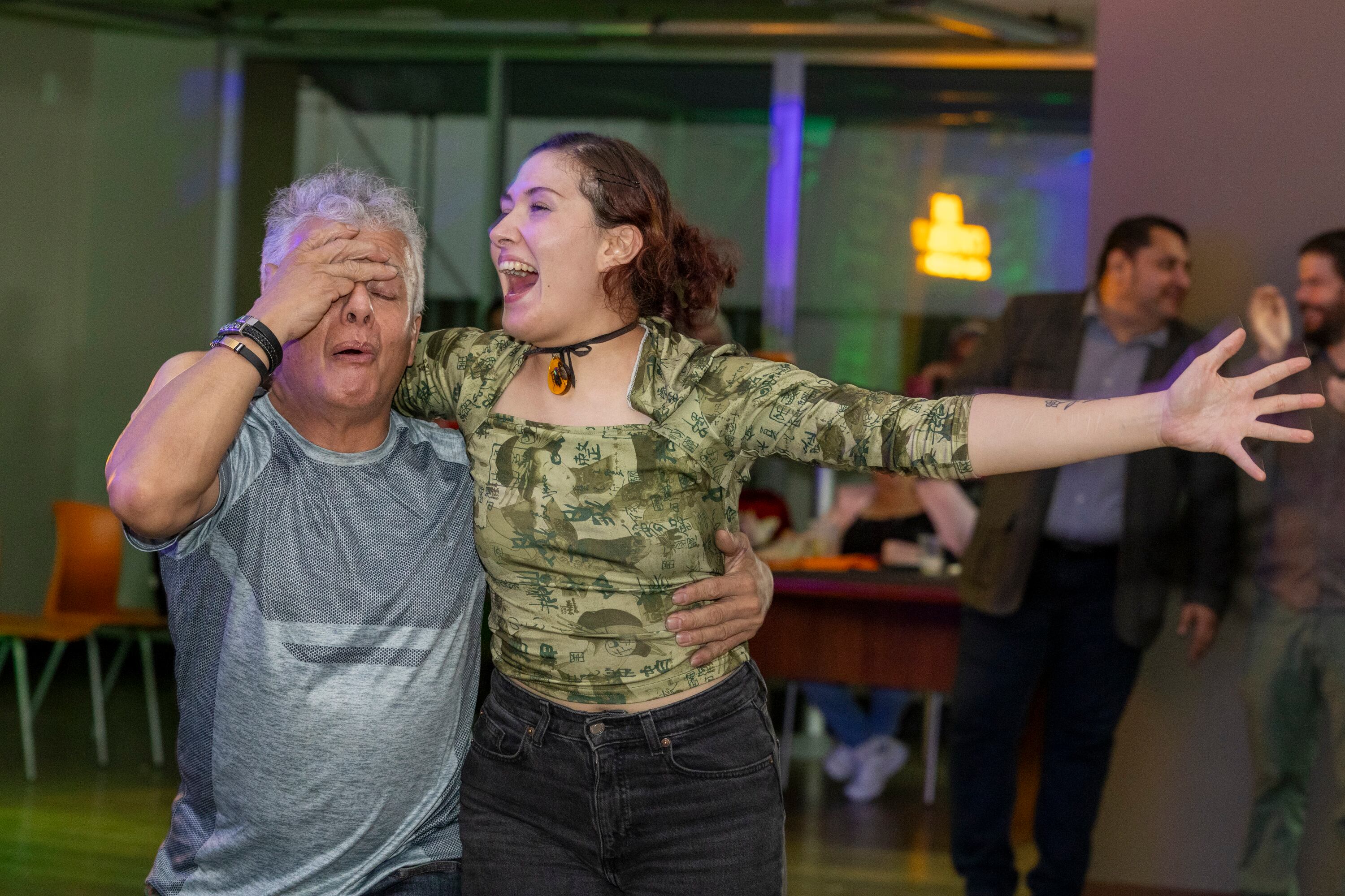 13/10/2024, San José, Grupo Nación, celebración del aniversario numero 18 del periódico La Teja, empleados y lectores reunidos para la celebración.