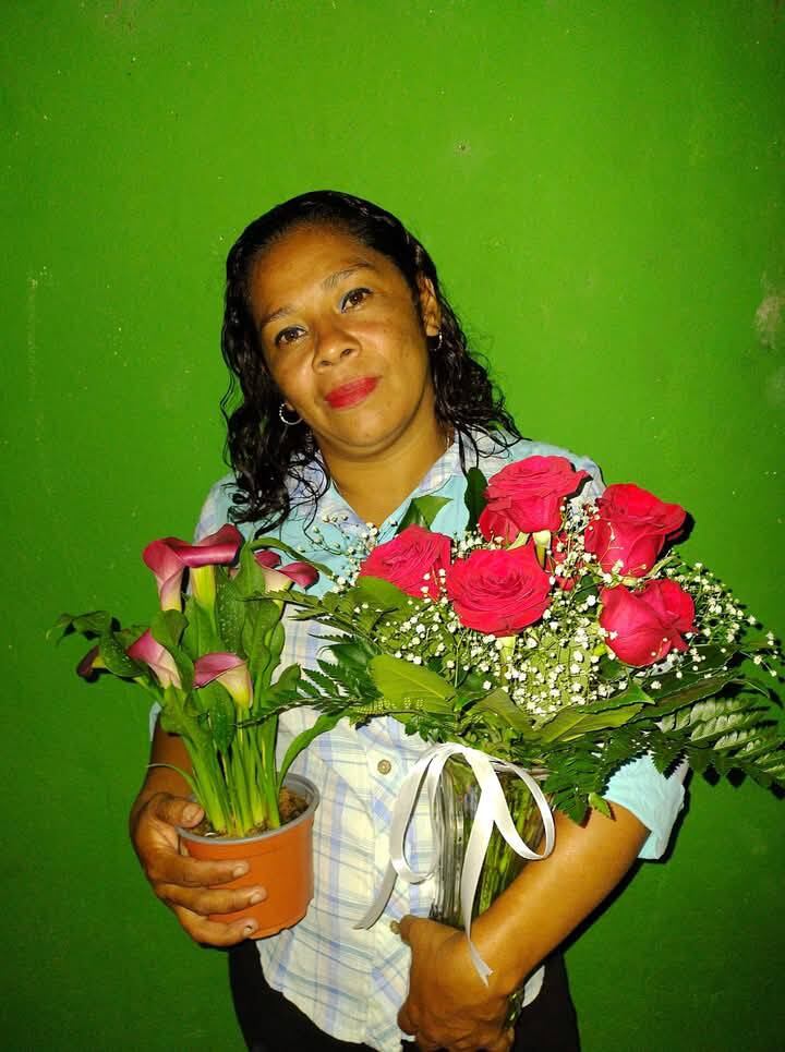 María Espinoza Castillo murió al ser arrastrada por una vaca cuando estaba en una finca ganadera en Suerre de Jiménez, en Pococí. Foto: Tomada de redes sociales