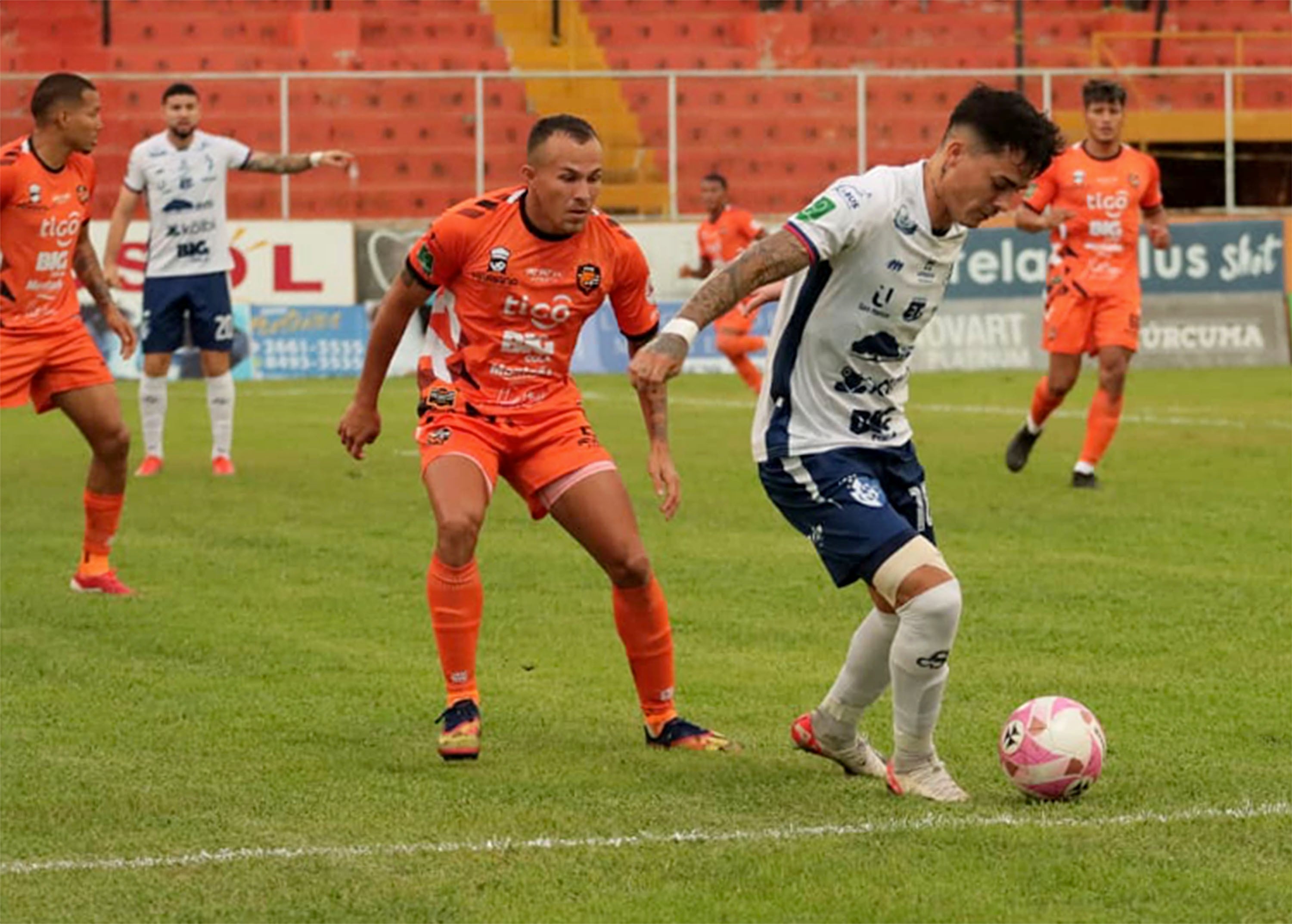 Puntarenas vs. Cartaginés