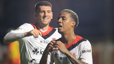 Leyenda de Alajuelense cree que la ilusión de los aficionados se renovó