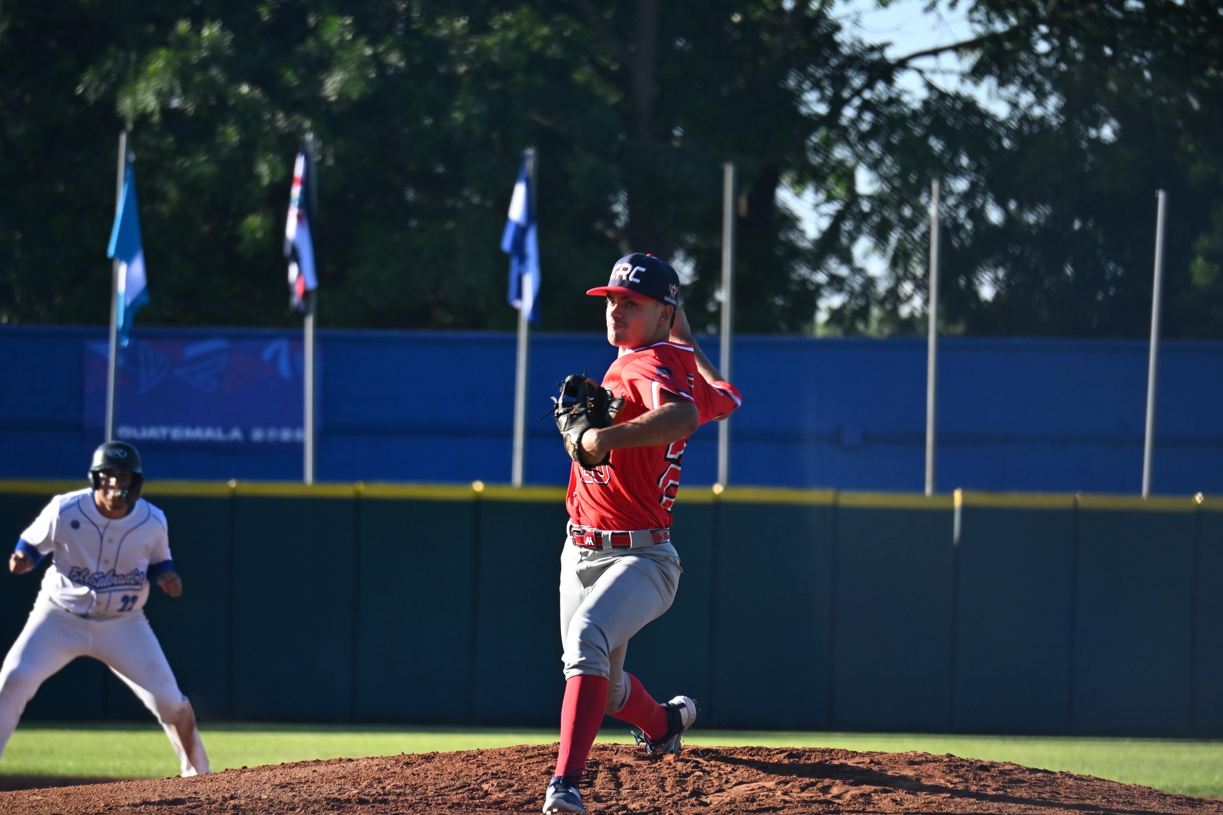Fabián Cascante fue parte del equipo que consiguió la medalla de plata en baseball para Costa Rica.