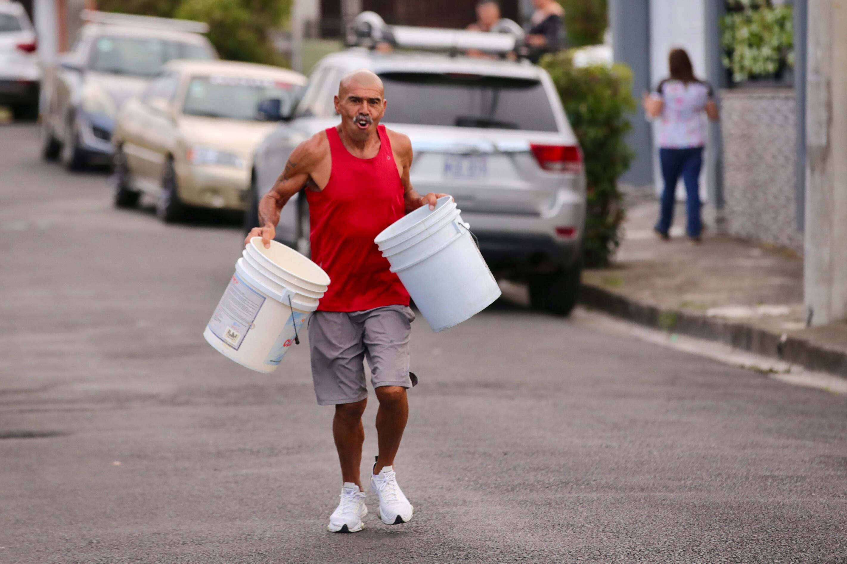 Falta de Agua Hatillo
