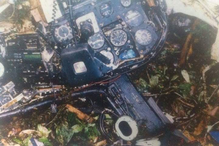 Un accidente aéreo en cerro Roca en Santa Cruz de León Cortés, cobró la vida de los pilotos Juan Manuel Aramburu Iriondo, de 37 años, y piloto costarricense Francisco Eduardo Bolaños Angulo, de 46, así como del guía turístico Erick Salazar Díaz. Foto: Tomada de Canal Altavisión