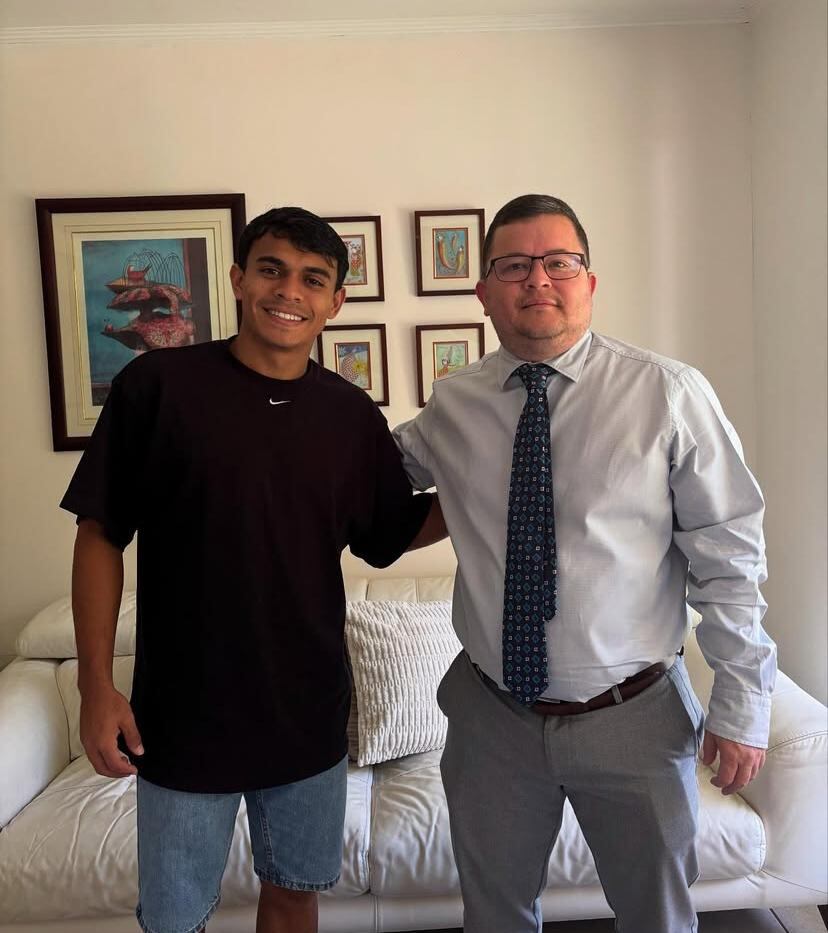 Aarón Suárez será ahora representado por el abogado Adolfo Hernández.