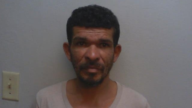 Un privado de libertad de apellidos Corea Delgado, de 49 años, huyó de la UAI Reynaldo Villalobos, es buscado por las autoridades. Foto: Ministerio de Justicia