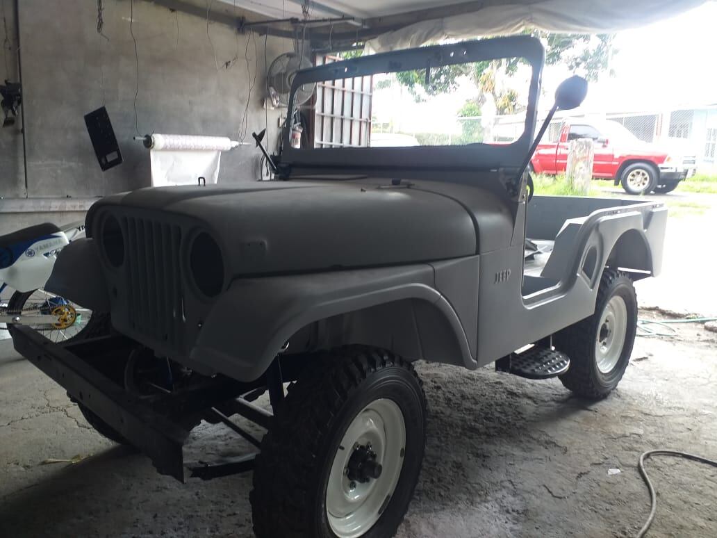 Jeep CJ5 del año 64, propiedad de doña Viviana Chaves. Cortesía.