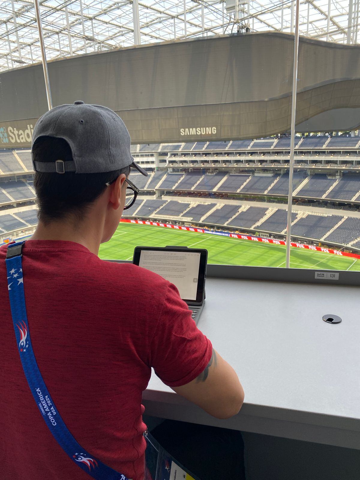 Con esas comodidades, cualquiera se emociona cubriendo a la Selección.