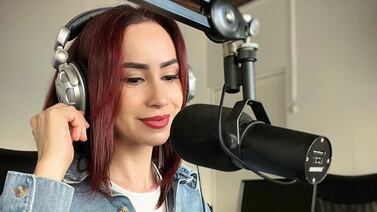 Locutora Irma López dio un gran giro en el dial que la tiene encantada