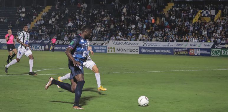 Jordan Smith, unafut, Cartaginés