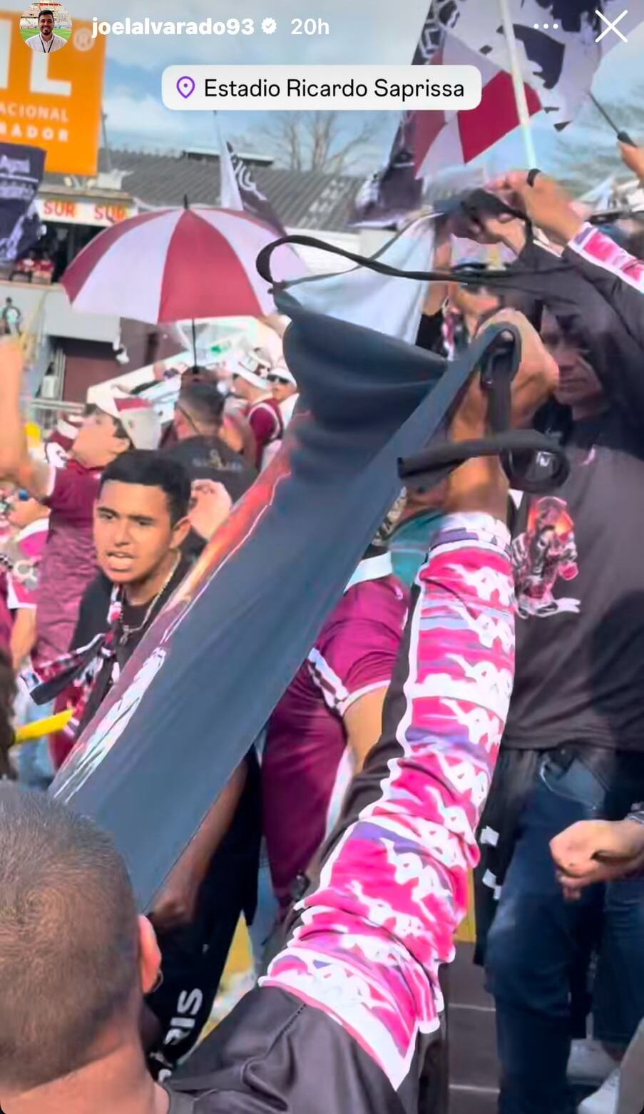 Joel Alvarado vino a Costa Rica para visitar el estadio Saprissa y tuvo una experiencia única en Tiquicia. Instagram Joel Alvarado