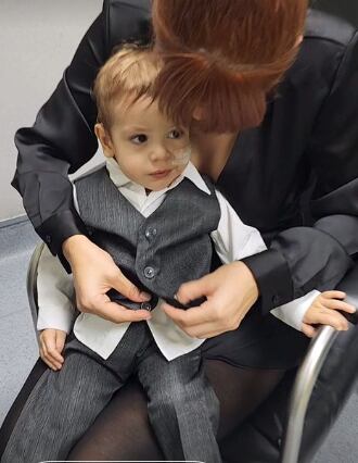 Bryan Ganoza y sus hijo Bastian y Colette.