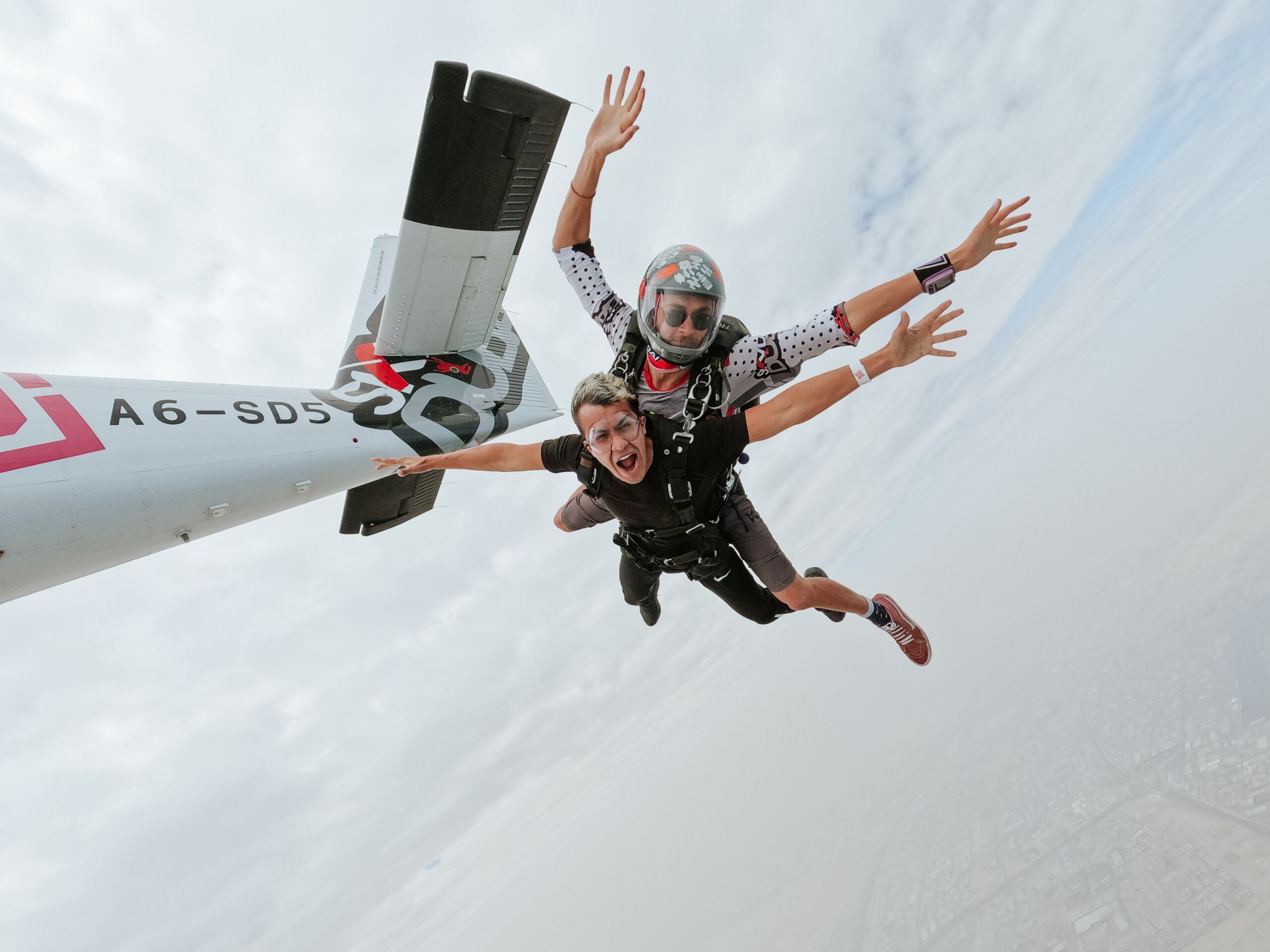 Christopher Araya le da la vuelta al mundo representando a Costa Rica y descubriendo culturas