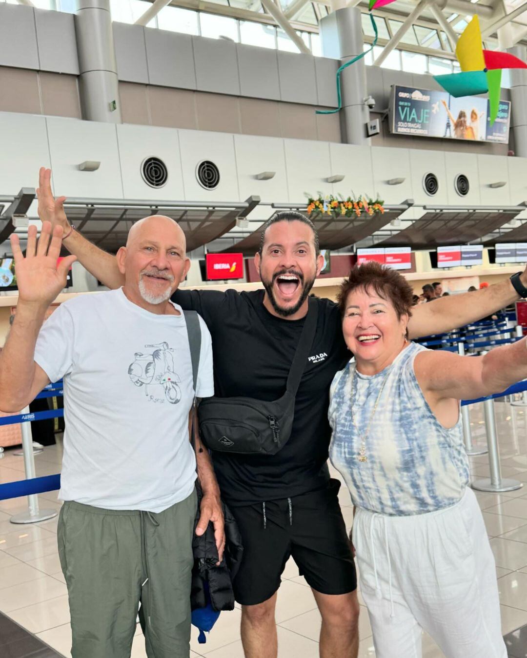 Yiyo Alfaro
José Miguel "Yiyo" Alfaro
Teletica