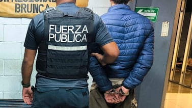 Un retén policial terminó con un inesperado hallazgo que alegró a dos familias