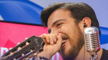 Vea como lucía el humorista Edson Picado la primera vez que salió en tele, ¡qué pinta!