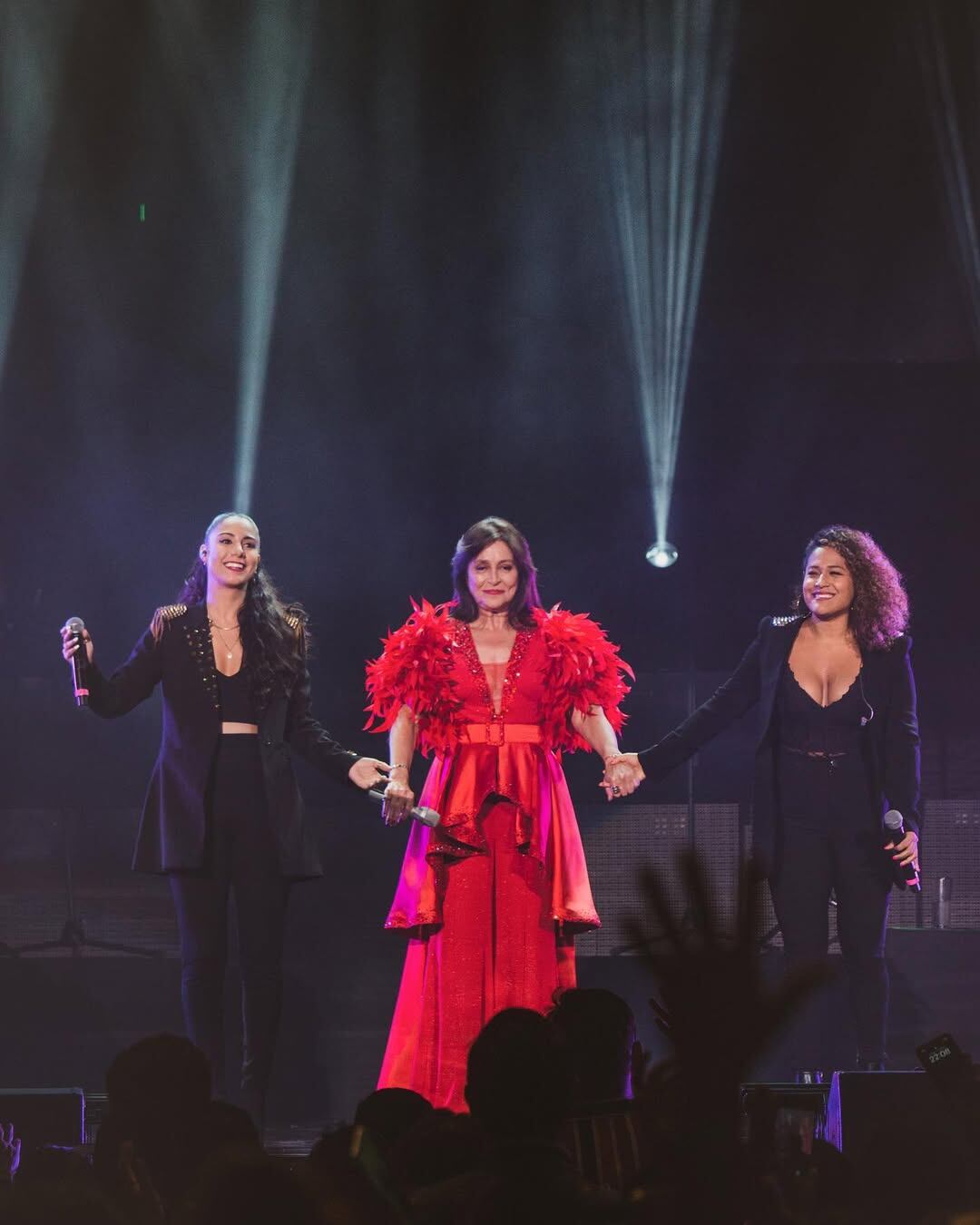 Priscilla Castro cantante costarricense corista de Cristian Castro, Yuri y Daniela Romo.