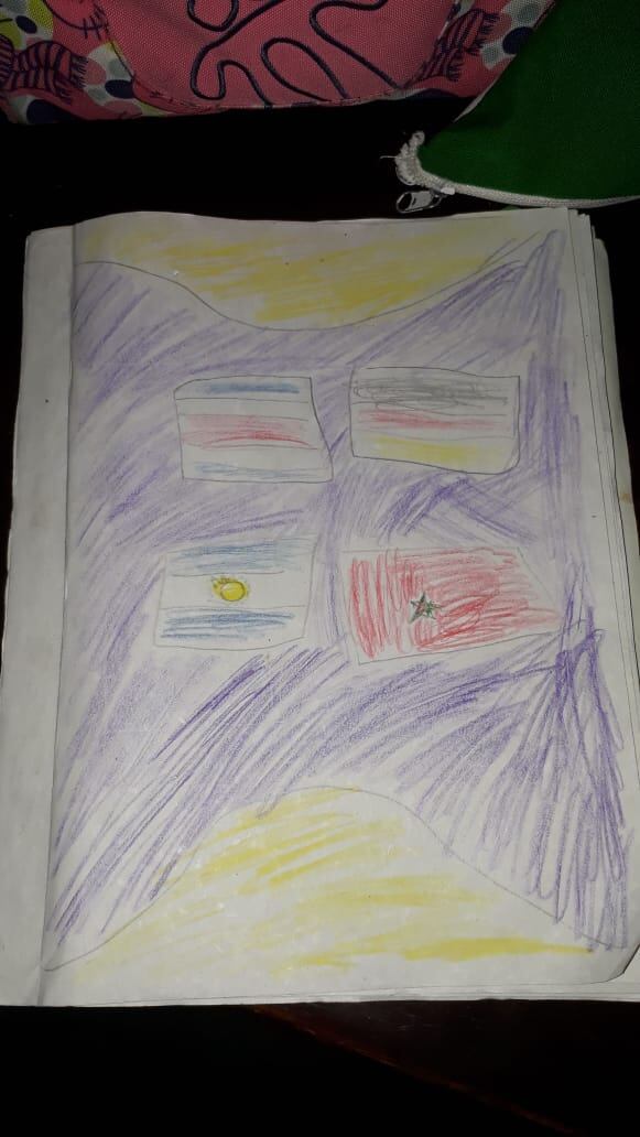 Jared Salazar agarró papel y lápiz y dibujó su propio álbum. Cortesía.