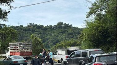 Ruta cerrada por trágico accidente que cobró la vida de motociclista