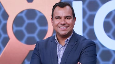 Maynor Solano anuncia que vuelve a la televisión a pocos días de renunciar a Multimedios