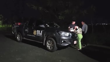 Vecina hizo desgarrador descubrimiento al pasar cerca de lote baldío en San Carlos