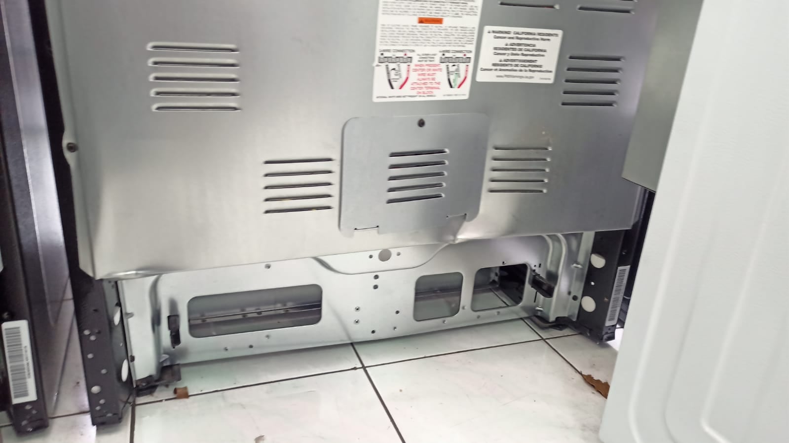 Ahora venden las cocinas sin cable de electricidad ¿es legal?