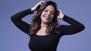 Periodista Janeth García ya es mamá y presenta a su hija Elena: ¡vea la tierna foto!