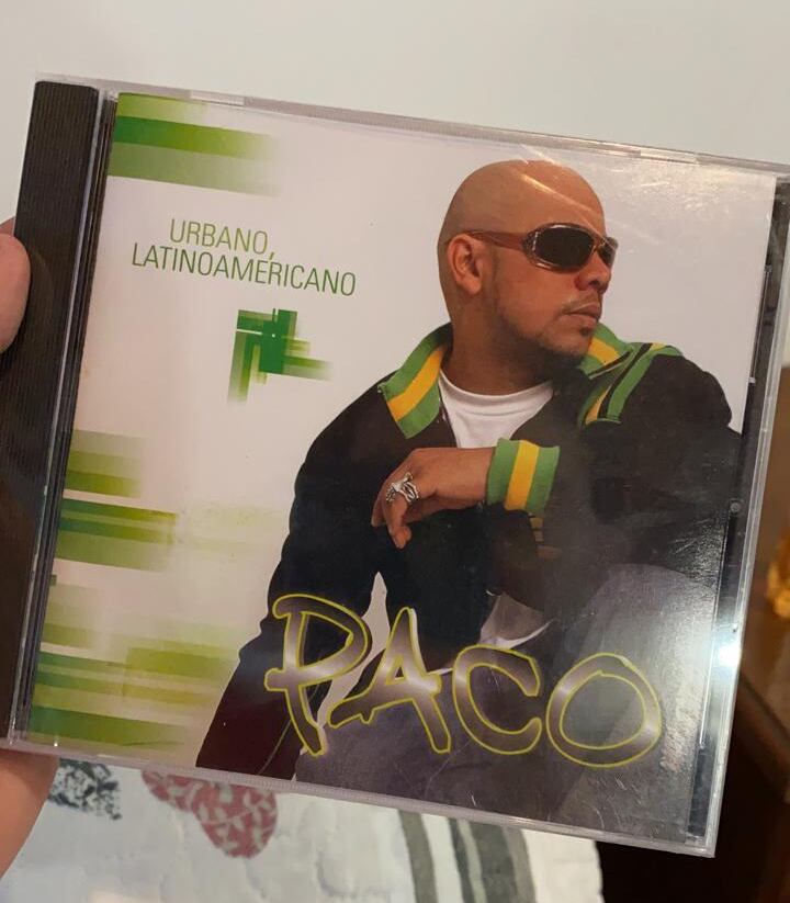 Paco Jiménez, cantante y locutor tico que participó en programa 'Lo tomas o lo dejas' de Televisa.