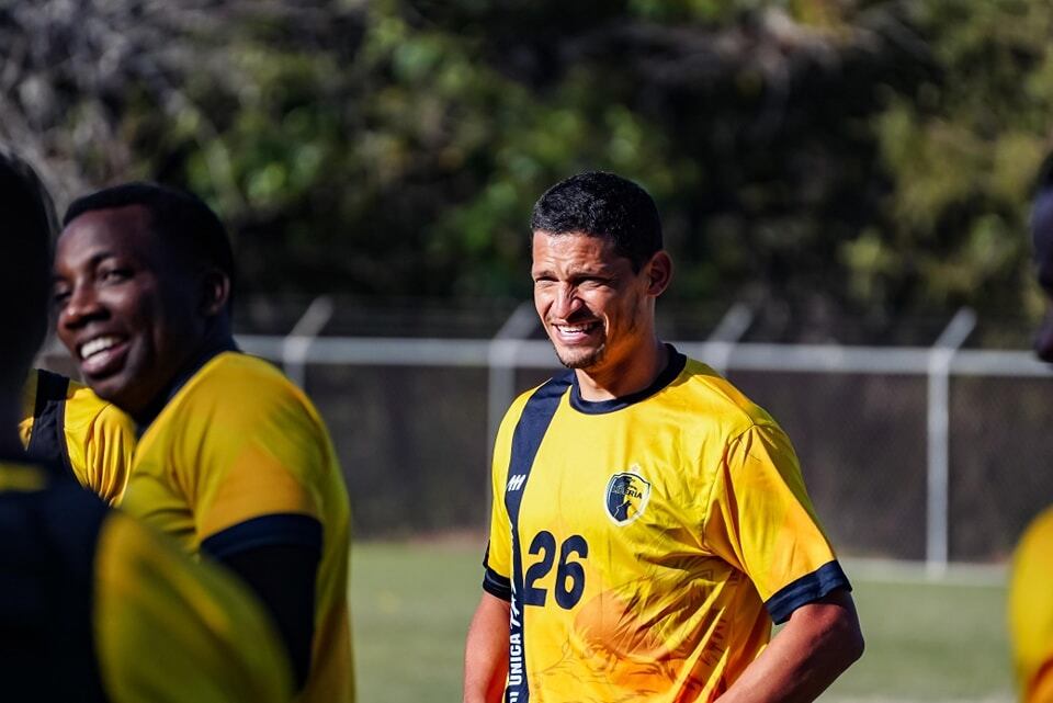 Un momento que pocas veces se ve en Daniel Colindres.