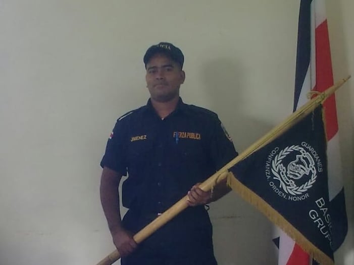 Novelón oficial Carlos Jiménez Pérez, fallecido en Pococí. Foto cortesía Yerlin Taylor.