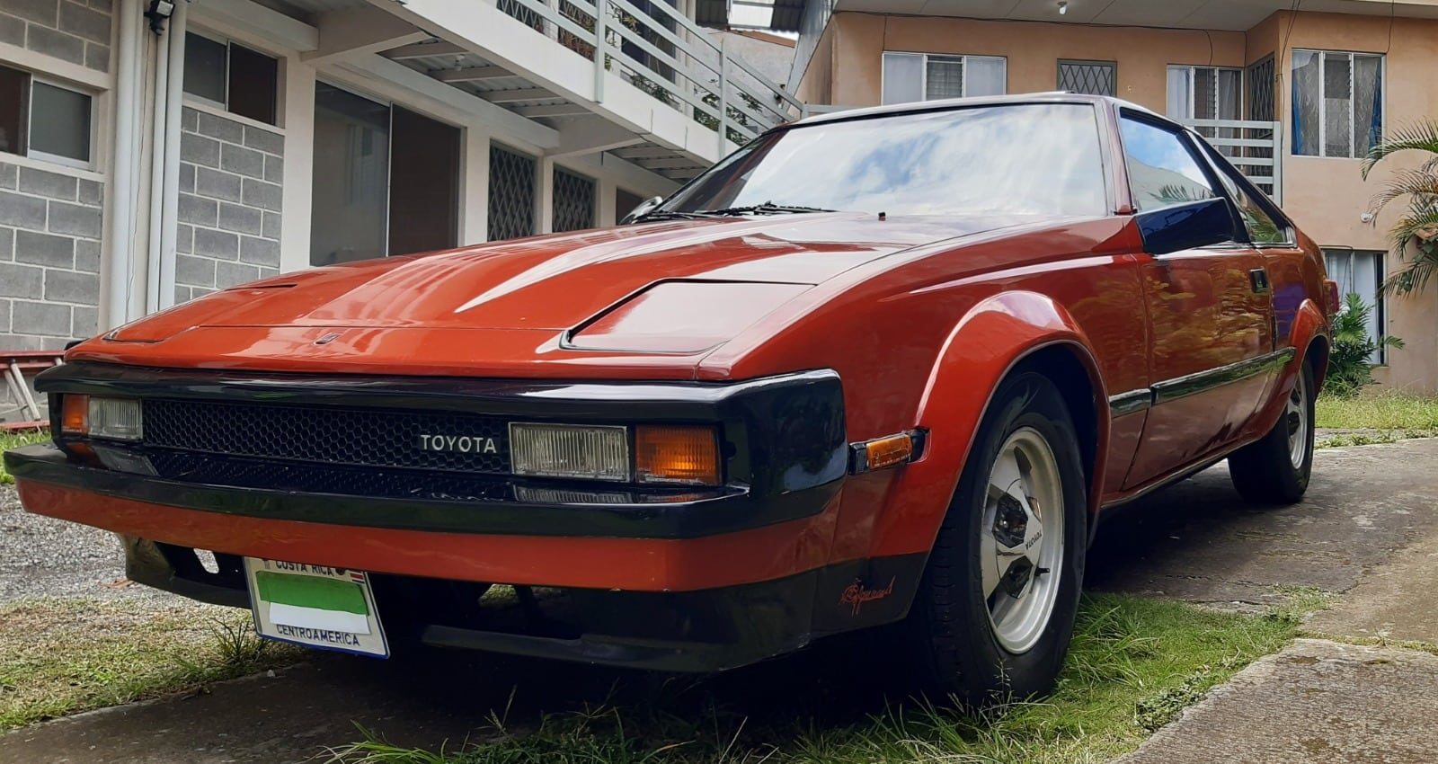 Chuzo, Toyoa Celica Supra 1982, Esteban Izaguirre