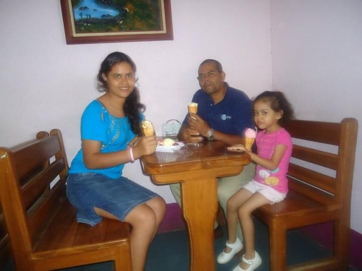 Jaqueling Libeth Florez Ruiz es nicaragüense y en redes sociales es muy vista como "De aventuras con Jaqui"