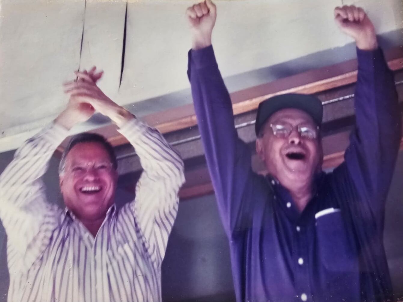 El expresidente Miguel Ángel Rodríguez Echeverría es un saprissita puro y disfrutó del primer título morado en 1952 en el Estadio Nacional y el 40 en La Cueva