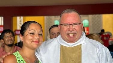 Inspiradora historia: viuda con cuatro hijos logró estudiar y ahora recibirá una gran sorpresa